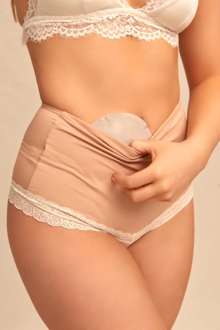 Ostomy Panties Sofía  Inner pocket and apertures for emptying